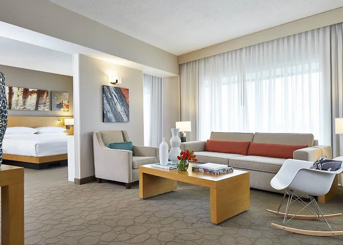 Hotel Renaissance Chicago