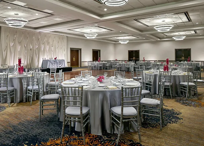 Renaissance Chicago Hotel Glenview