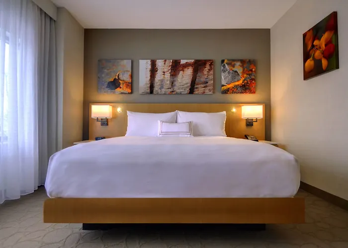 Renaissance Chicago 4* Glenview