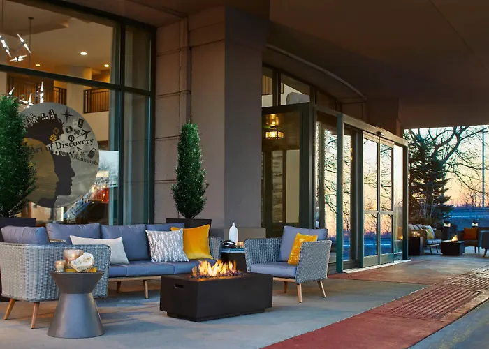 Renaissance Chicago Hotel Glenview