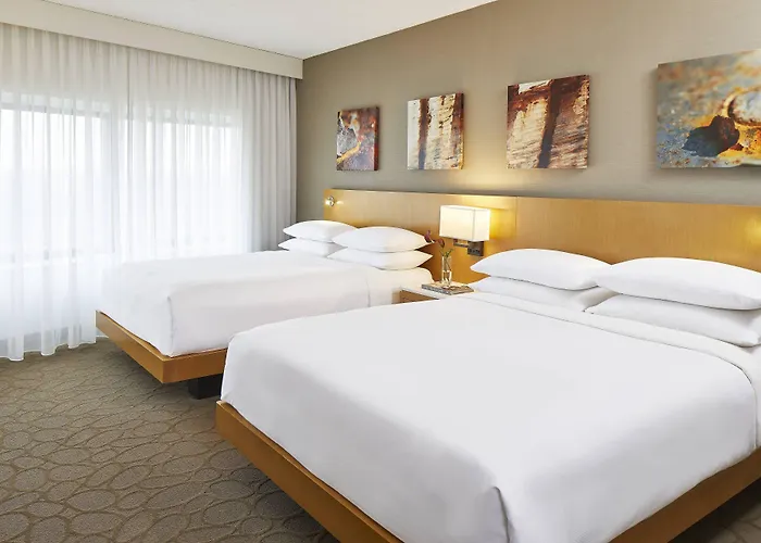 Hotel Renaissance Chicago Glenview