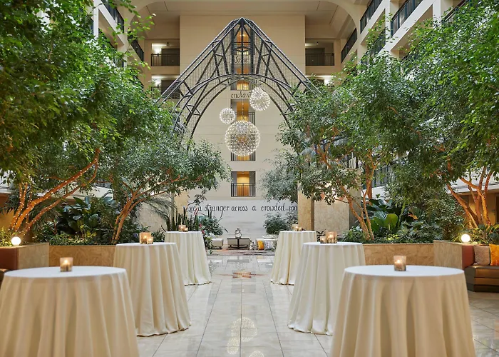 Renaissance Chicago Hotel Glenview